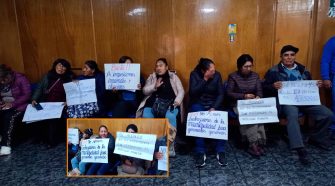 Vecinos de la avenida Simón Bolívar