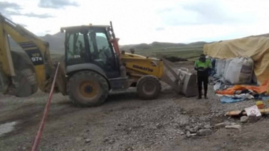 Trabajador de 19 años fallece en obra de pistas y veredas en el ...