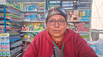 Feria escolar en Puno