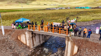 Inauguración de obra inconclusa evidencia problemas en ejecución de proyectos públicos
