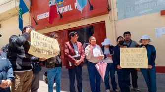 denuncian cese arbitrario