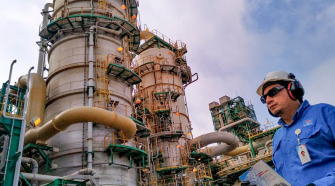 Gobierno aprueba inyección de S/500 millones a Petroperú en medio de crisis y previo al voto de confianza