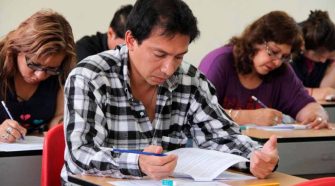 Docentes accederían con mayor facilidad