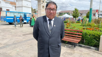 Más de 2600 docentes integran sistema educativo en Azángaro