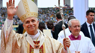 Papa León XIV se despide de África