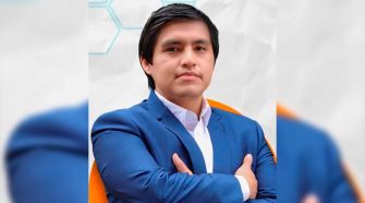 economista César García