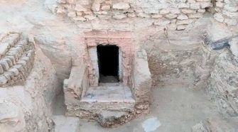 Descubren una tumba desconocida