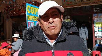 presidente de las Cuatro Zonas de Juliaca, Juan Zapata Chambilla
