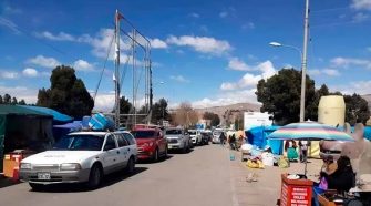 Cobro por pase vehicular en Kasani