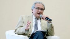 Walter Albán