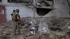 Rusia ataca puertos y almacenes
