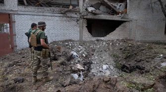 Rusia ataca puertos y almacenes