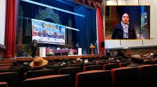 Ausencia de candidatos en debate electoral