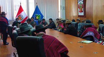 Huancané exige avances en dos proyectos