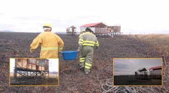 Incendio cerca de las islas de los Uros